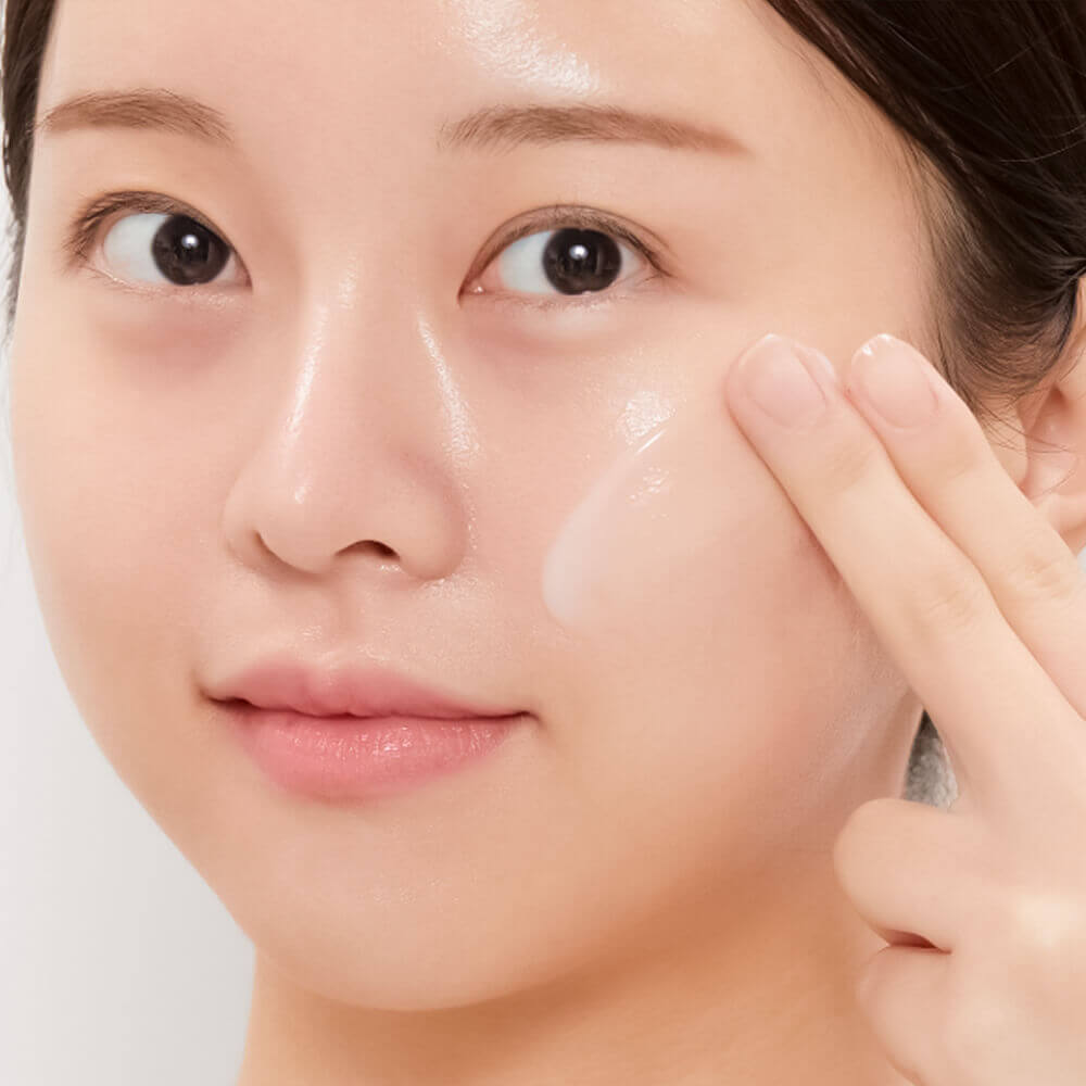 VT Cosmetics Cica Collagen Essence (30ml) - Image 3